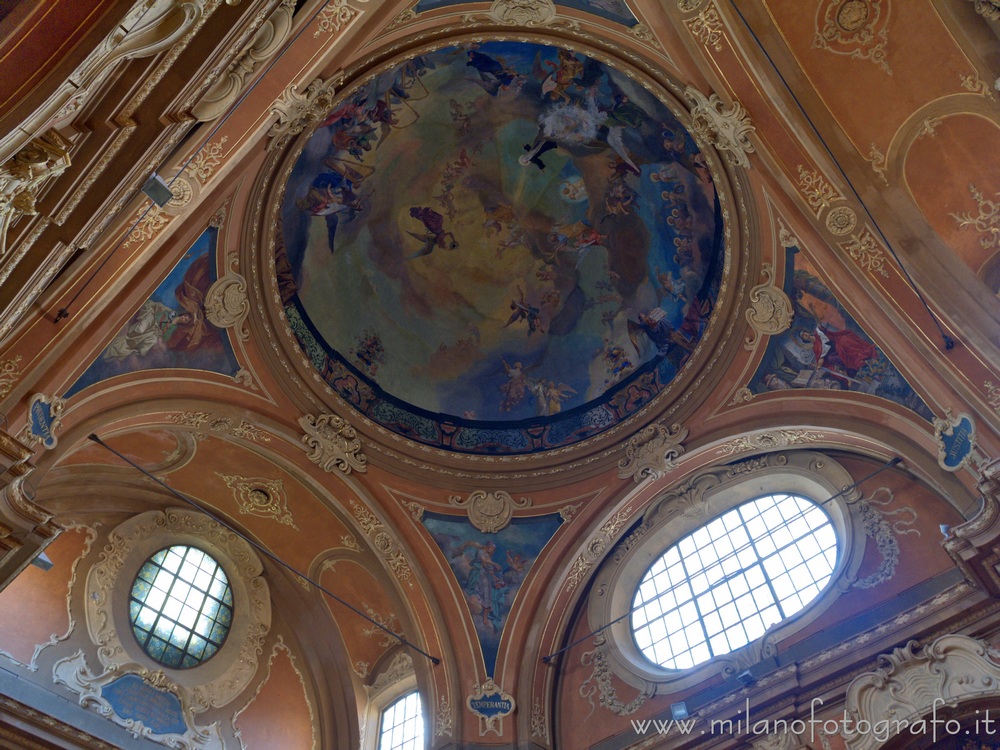 Milan (Italy) - Decorated ceiling above the entrance of the Church of Santa Francesca Romana